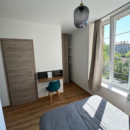 Studio Avec Wc Et Sdb Prives Dans Grande Maison A Cote Du Campus Artem - Thermal Et Parc Des Expos Vandoeuvre-lès-Nancy Exteriör bild