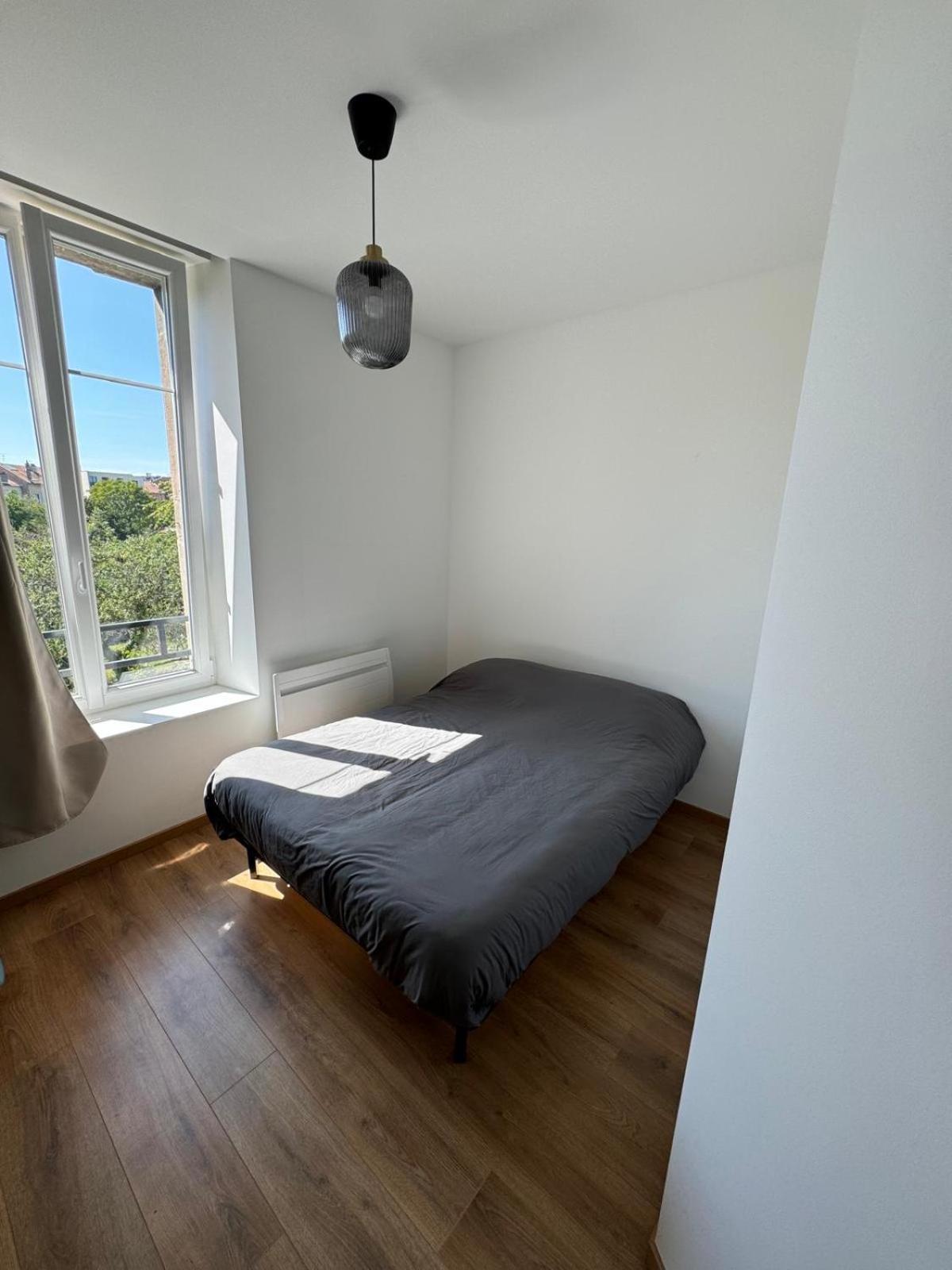 Studio Avec Wc Et Sdb Prives Dans Grande Maison A Cote Du Campus Artem - Thermal Et Parc Des Expos Vandoeuvre-lès-Nancy Exteriör bild